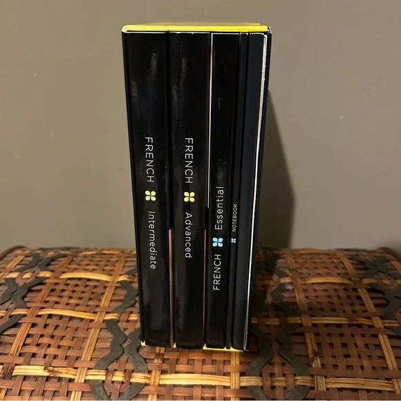 Living Language French, Complete Edition Beginner Through Advanced Course - Picture 3 of 4